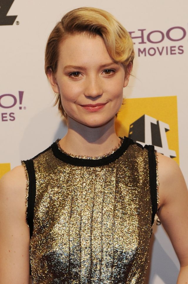 maxime mia wasikowska