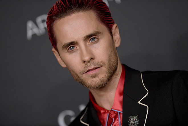 Jared Leto troque son costume du Joker pour celui d'Andy Warhol