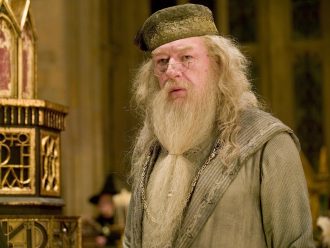 Les animaux fantastiques : Albus Dumbledore sera présent dans la suite