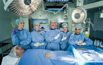 WorkinGirls : les plus déjantées des working girls débarquent à l’Hôpital !