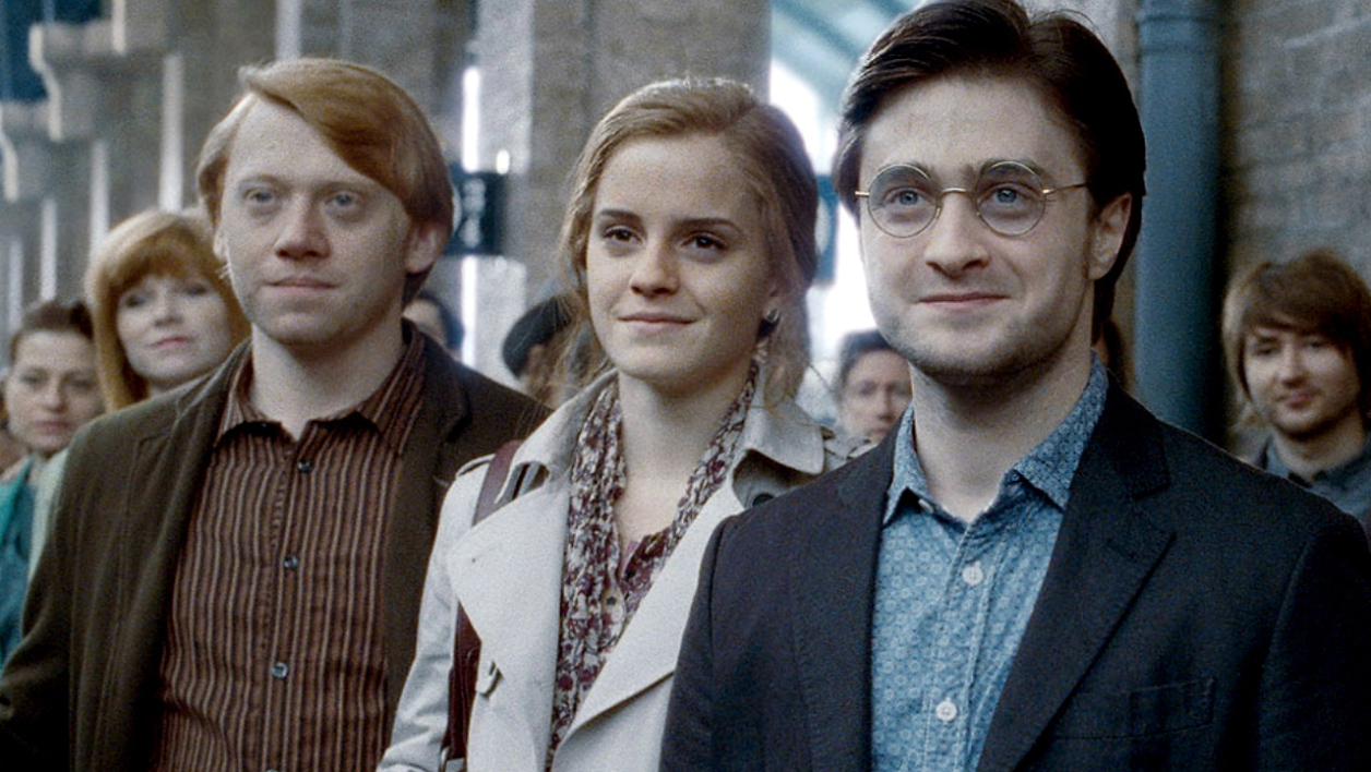 Harry Potter : La pièce de théâtre bientôt adaptée en trilogie ?