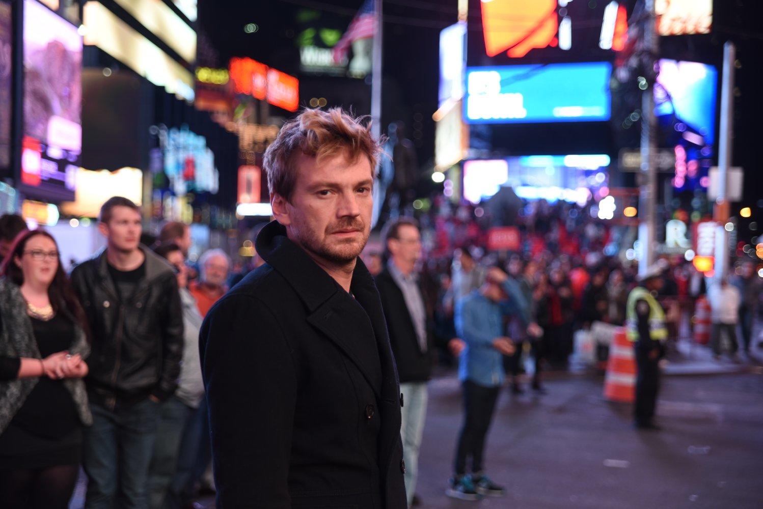 Nobody's watching : Critique du film de Julia Solomonoff.