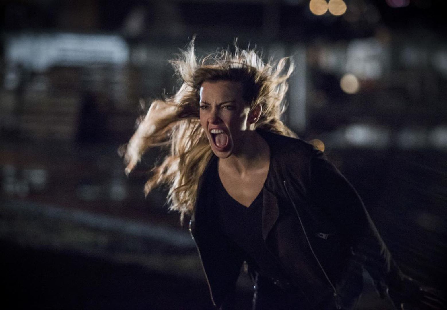 Arrow saison 6 : Oliver fait une grosse révélation dans le final (récap')