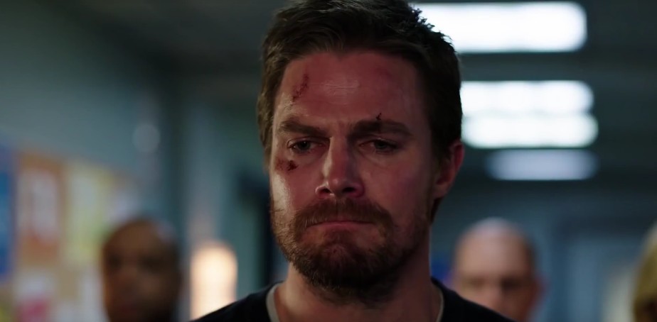 Arrow saison 6 : Oliver fait une grosse révélation dans le final (récap')
