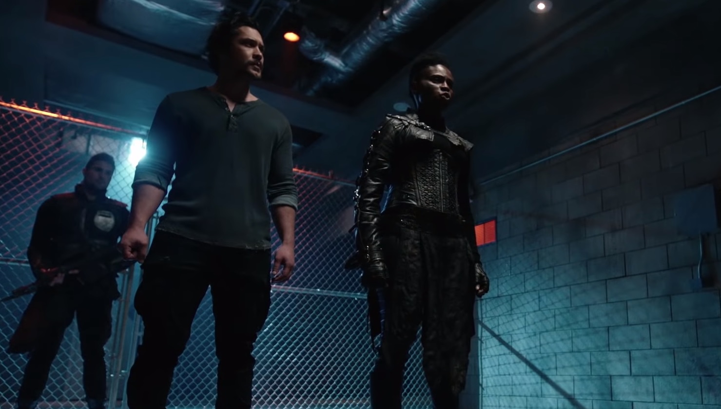 The 100 saison 5 : Indra affronte Bellamy dans le teaser de l'épisode