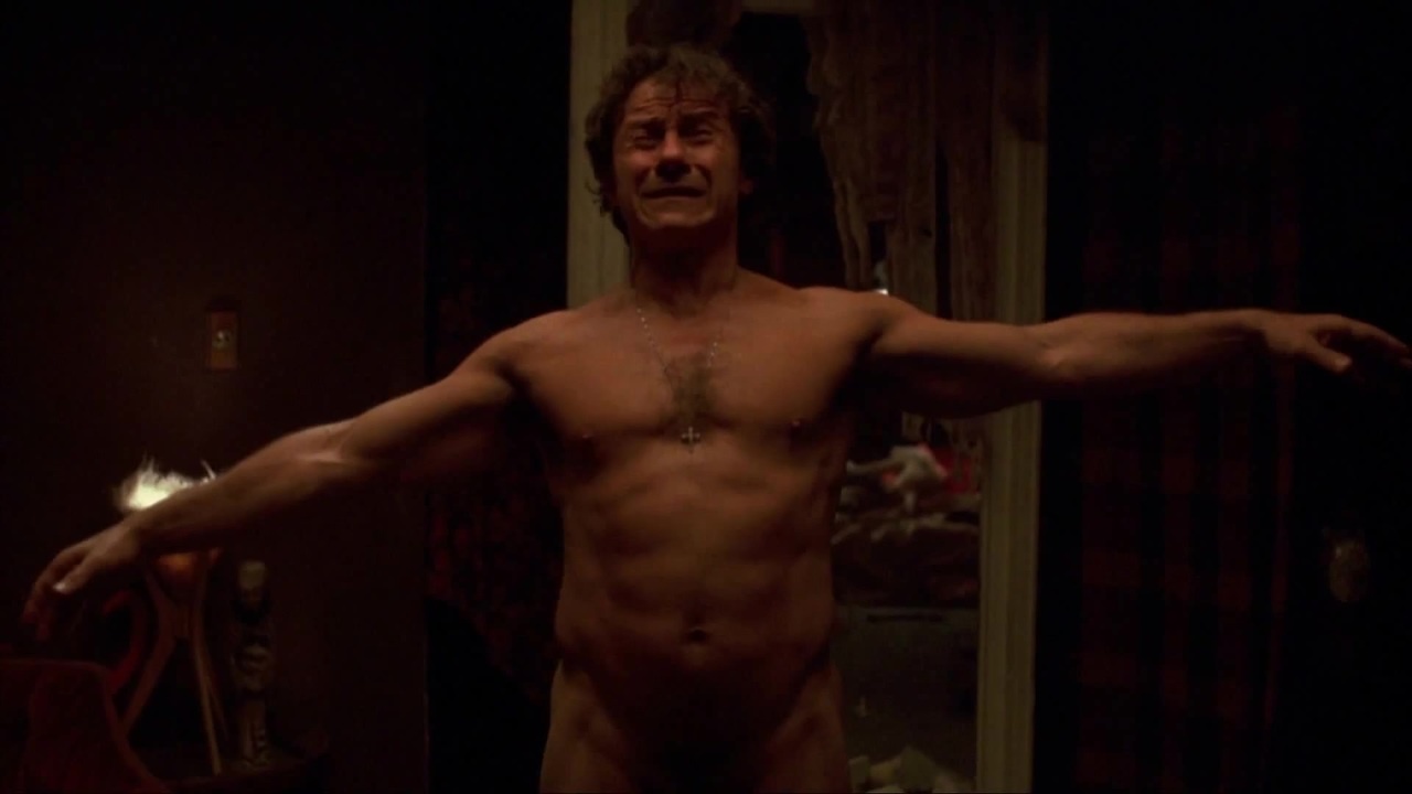 Bad Lieutenant : Critique du film d'Abel Ferrara à l'occasion de sa ressortie en salles.