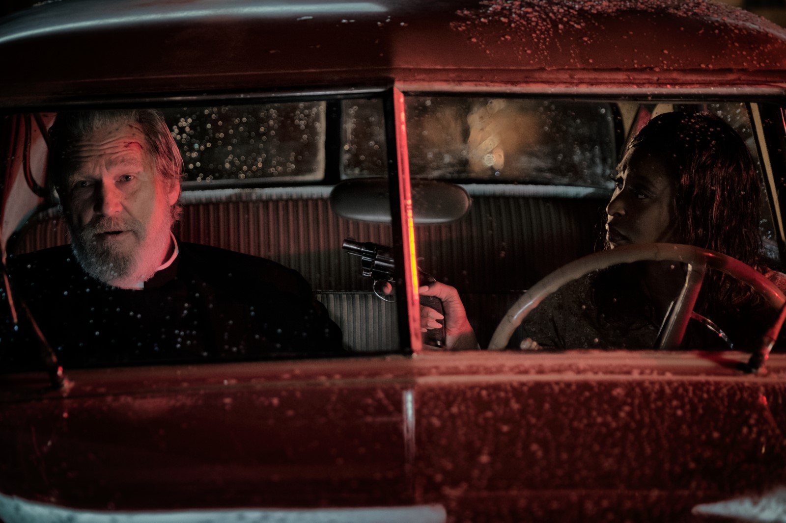 Sale temps à l'hôtel El Royale : Critique du film de Drew Goddard.
