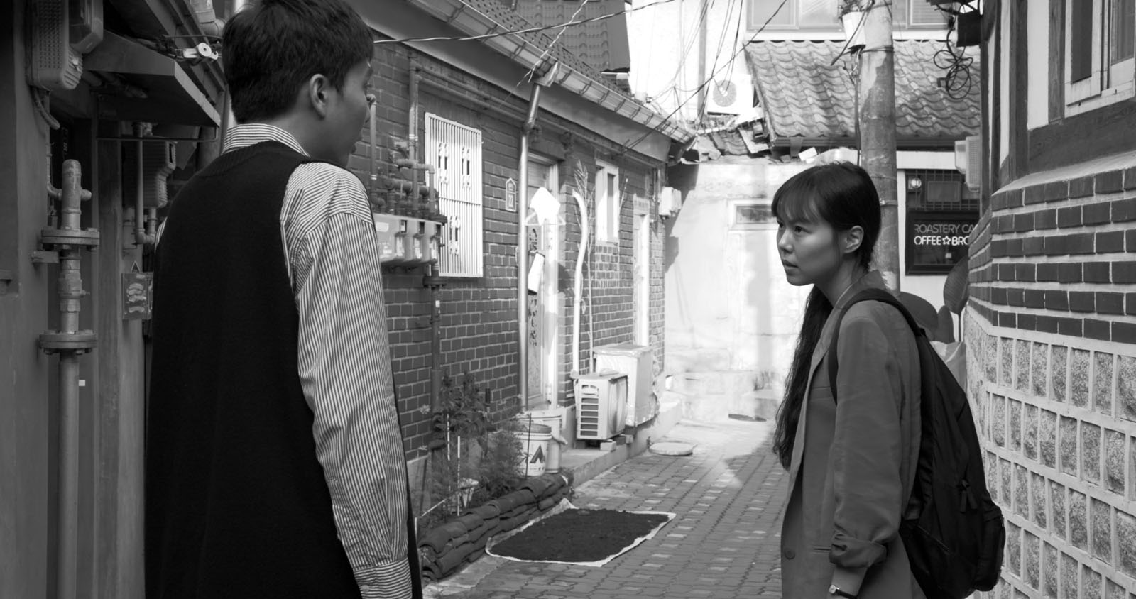 Critique Grass de Hong Sang-soo : silence ça pousse Critique Grass de Hong Sang-soo : silence ça pousse