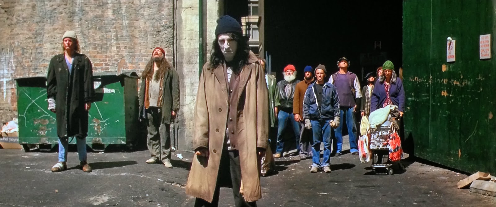 Prince des Ténèbres : Critique du film de John Carpenter.