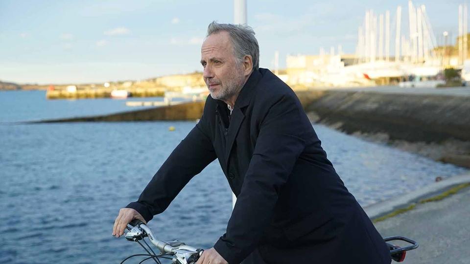 Critique Le Mystère Henri Pick : quand Fabrice joue Luchini Critique Le Mystère Henri Pick : quand Fabrice joue Luchini