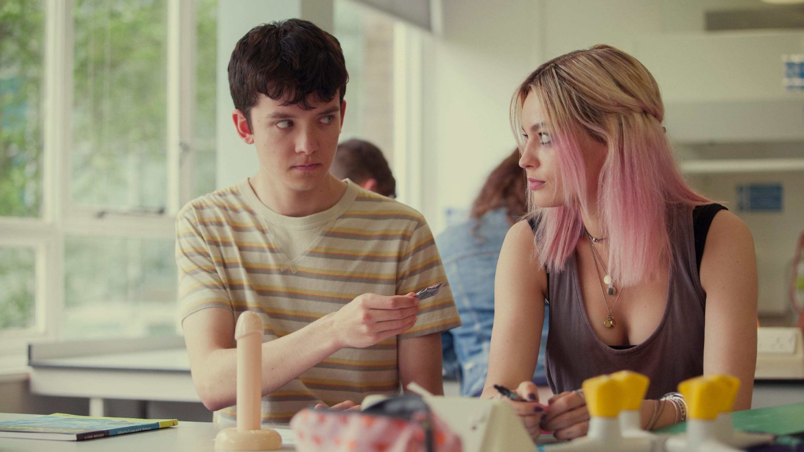 Critique Sex Education (Netflix) : thérapie sexuelle futile pour ados avertis