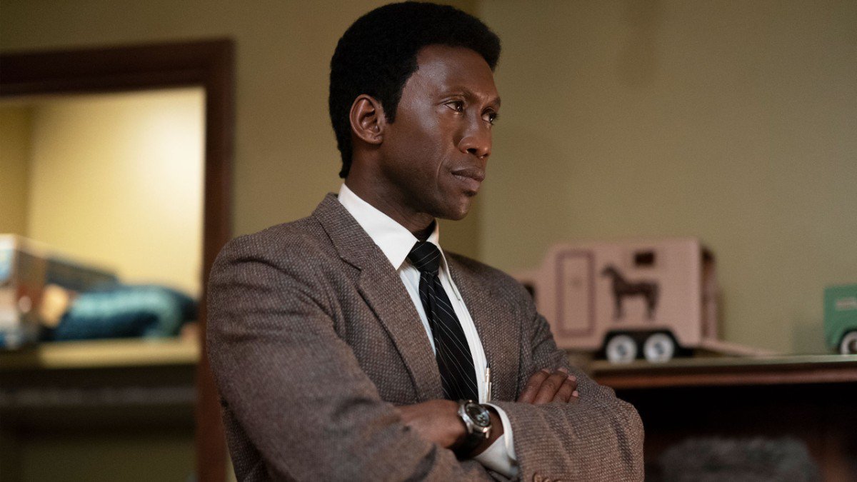 Critique True Detective saison 3 : enfin le grand retour de la série policière ?