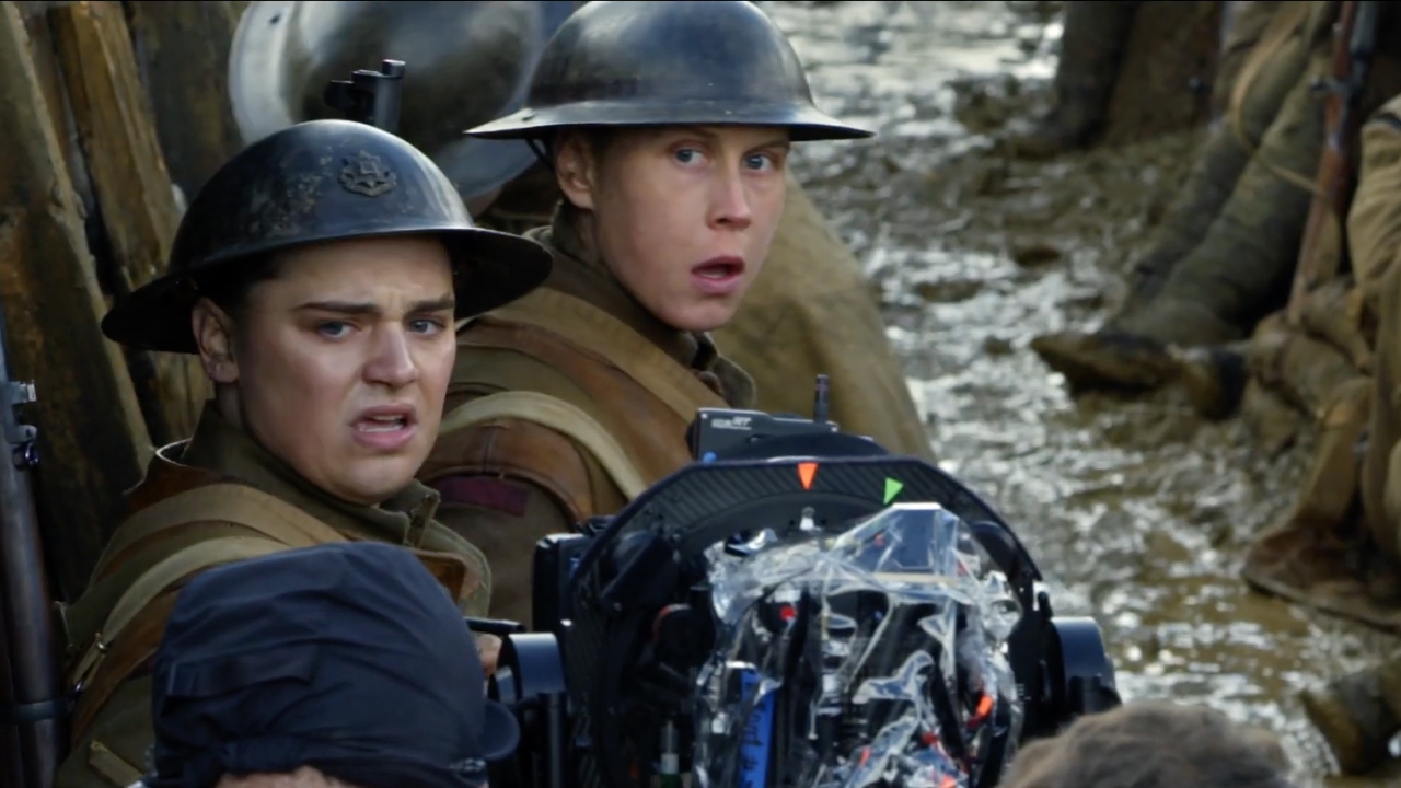 1917 : Sam Mendes et Roger Deakins expliquent leur "faux" plan-séquence 1917 : Sam Mendes et Roger Deakins expliquent leur "faux" plan-séquence