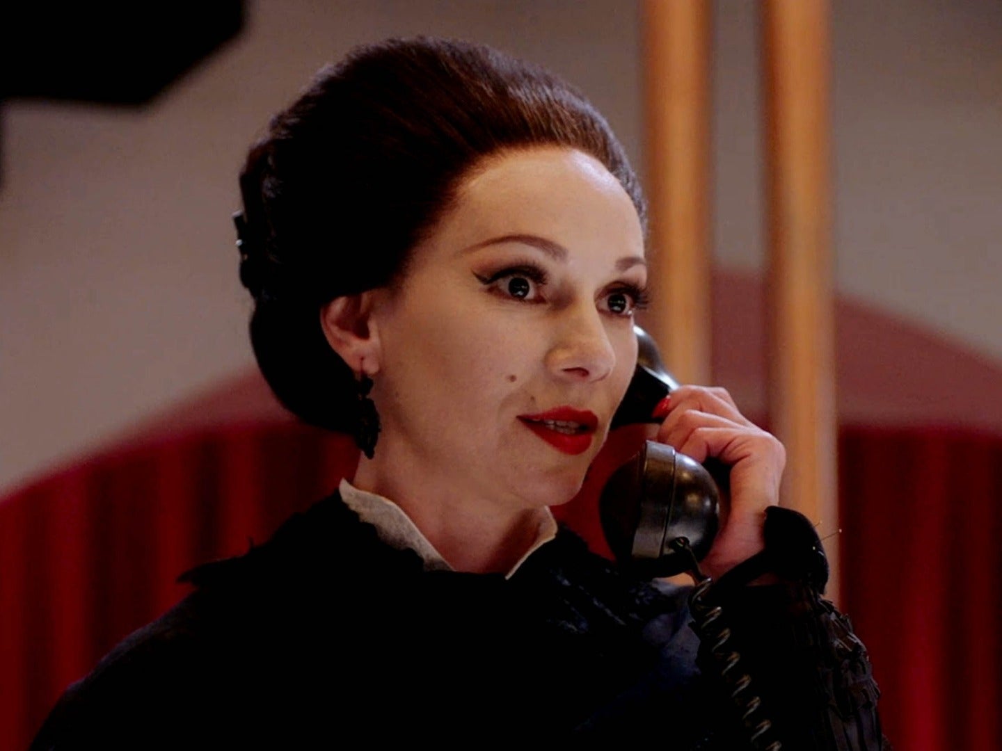 Critique du film d'horreur "In Fabric", réalisé par Peter Strickland.