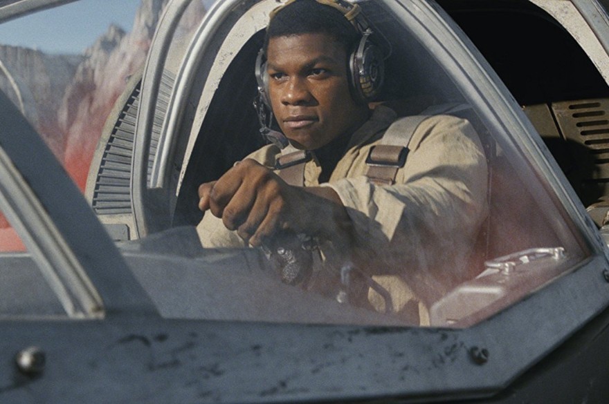 John Boyega descend Star Wars : Les Derniers Jedi ! John Boyega descend Star Wars : Les Derniers Jedi !