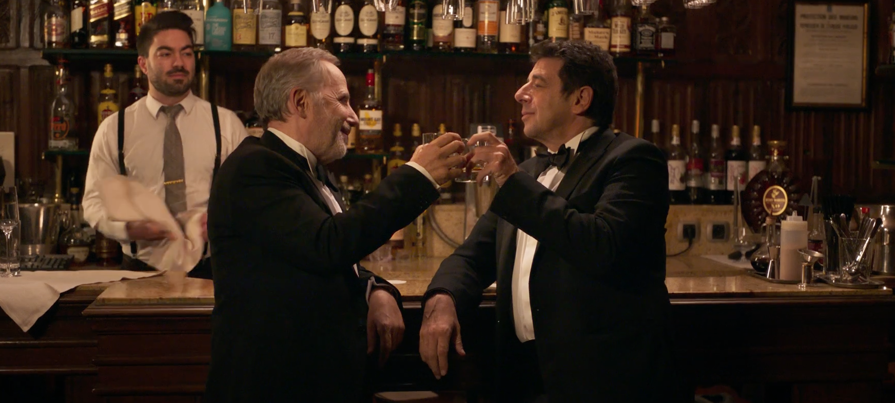 Fabrice Luchini et Patrick Bruel dans le film Le Meilleur reste à venir