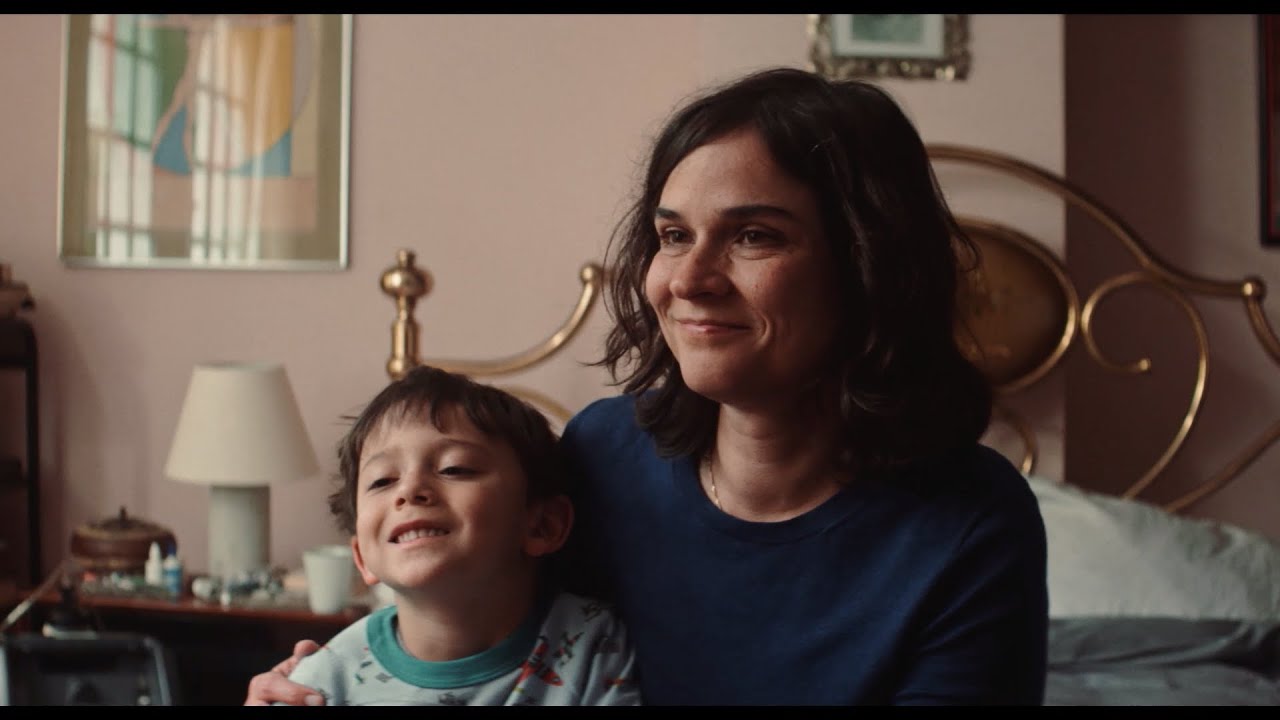 Trailer Du Film Une Mère Incroyable Une Mère Incroyable Bande Annonce Vost Cinéséries 