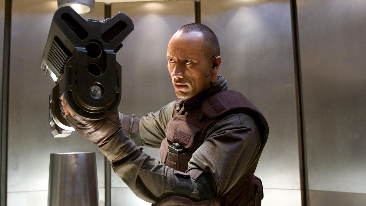 Doom : retour sur l'adaptation du jeu vidéo avec The Rock et Karl Urban.