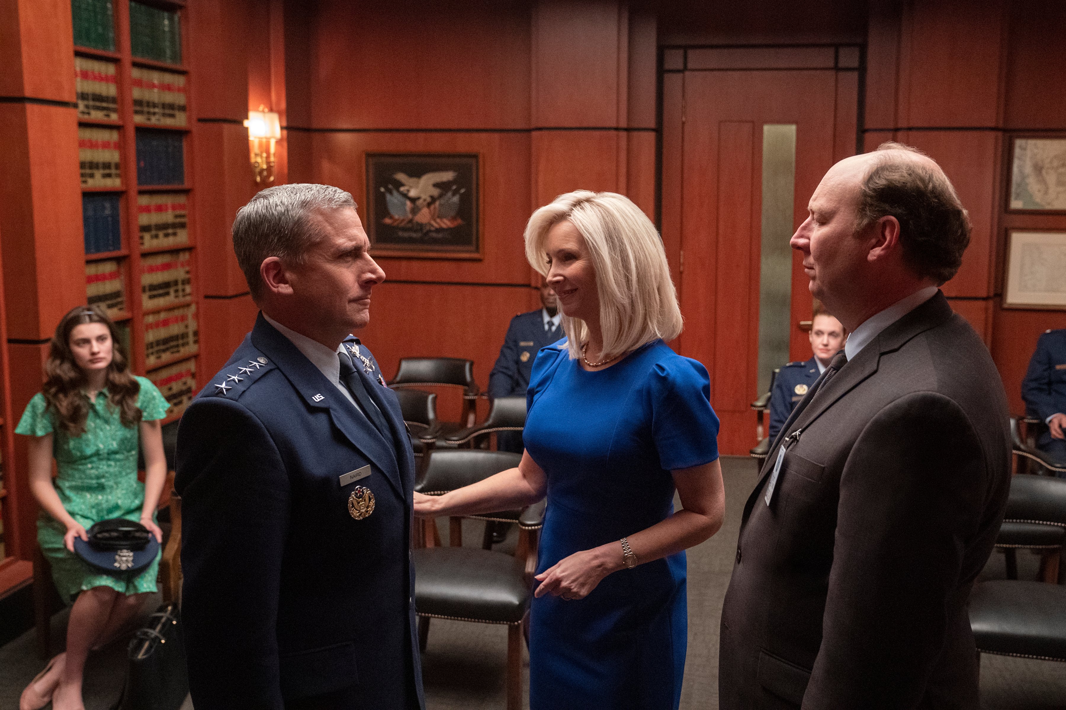 Space Force : Netflix dévoile les premières photos de la comédie avec Steve Carell