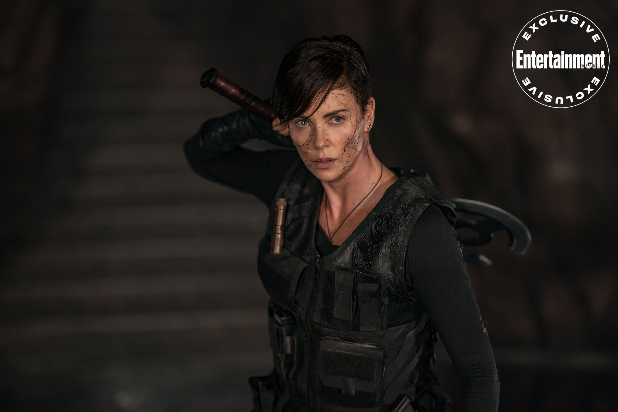 The Old Guard : Charlize Theron brandit une hache sur les nouvelles images The Old Guard : Charlize Theron brandit une hache sur les nouvelles images