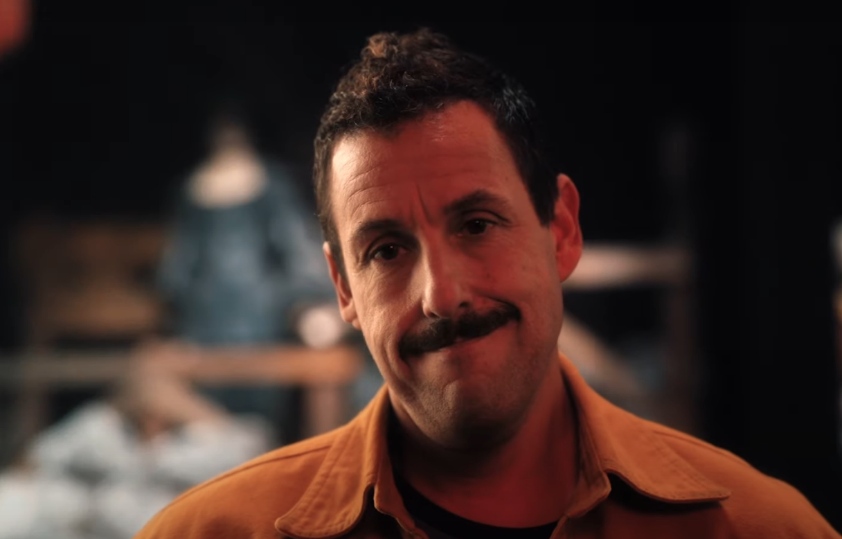 Hubie Halloween : une bande-annonce déjantée pour le film Netflix avec Adam Sandler Hubie Halloween : une bande-annonce déjantée pour le film Netflix avec Adam Sandler