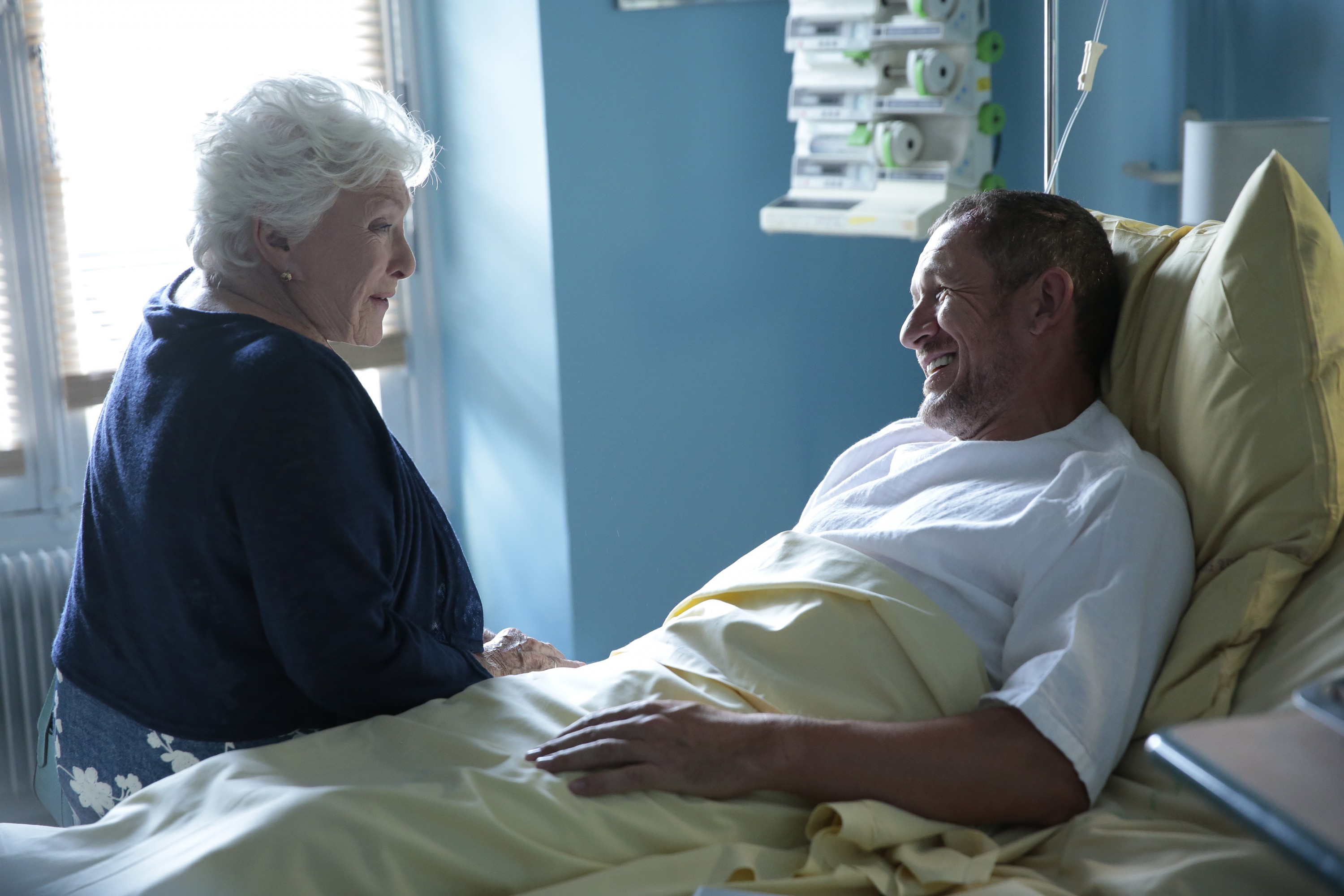 La Ch'tite famille dimanche 13 sept TF1 : Johnny Hallyday devait jouer dans le film