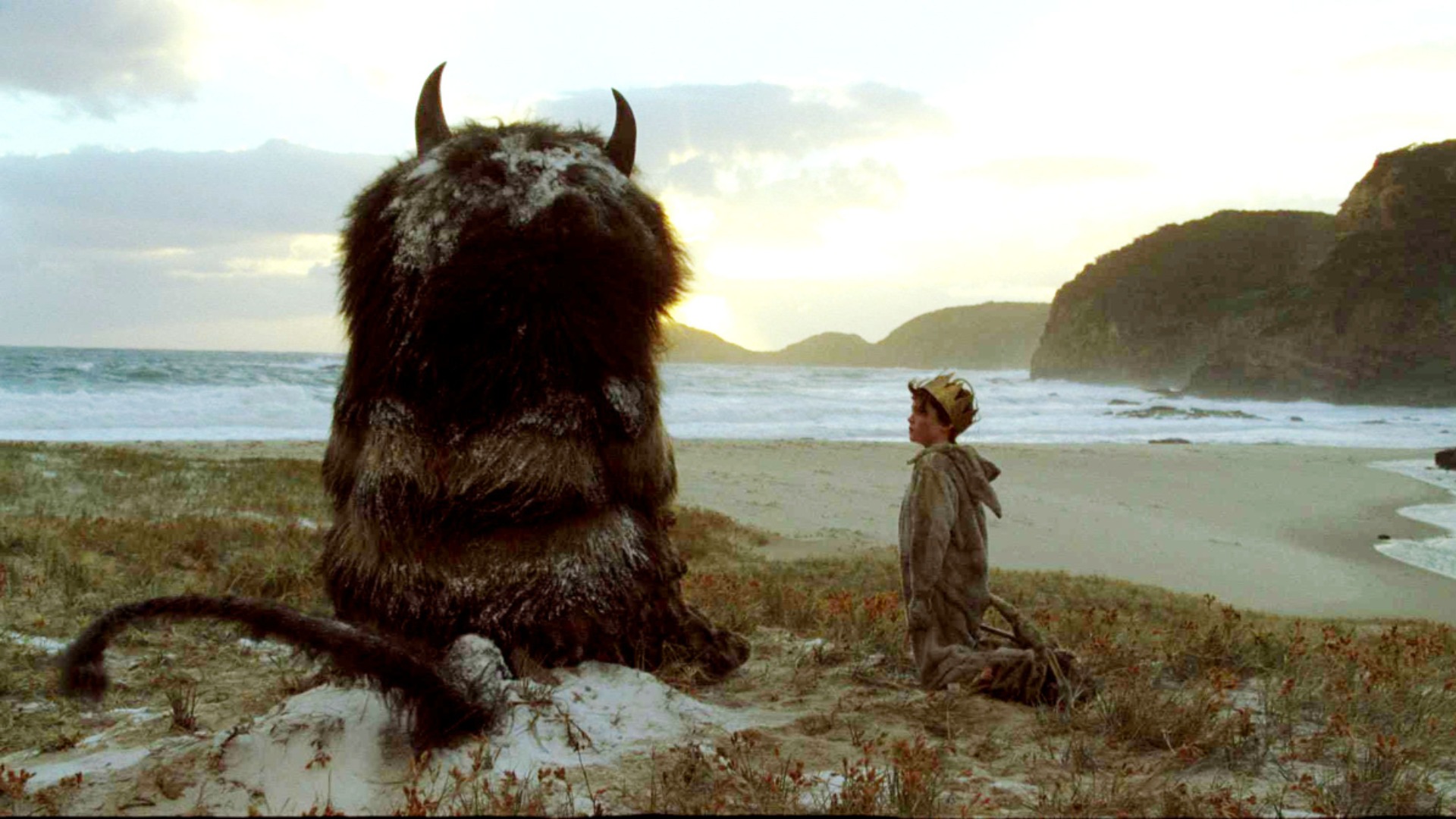 "Max et les maximonstres" : retour sur les coulisses du film de Spike Jonze, adapté du célèbre livre pour enfants de Maurice Sendak.