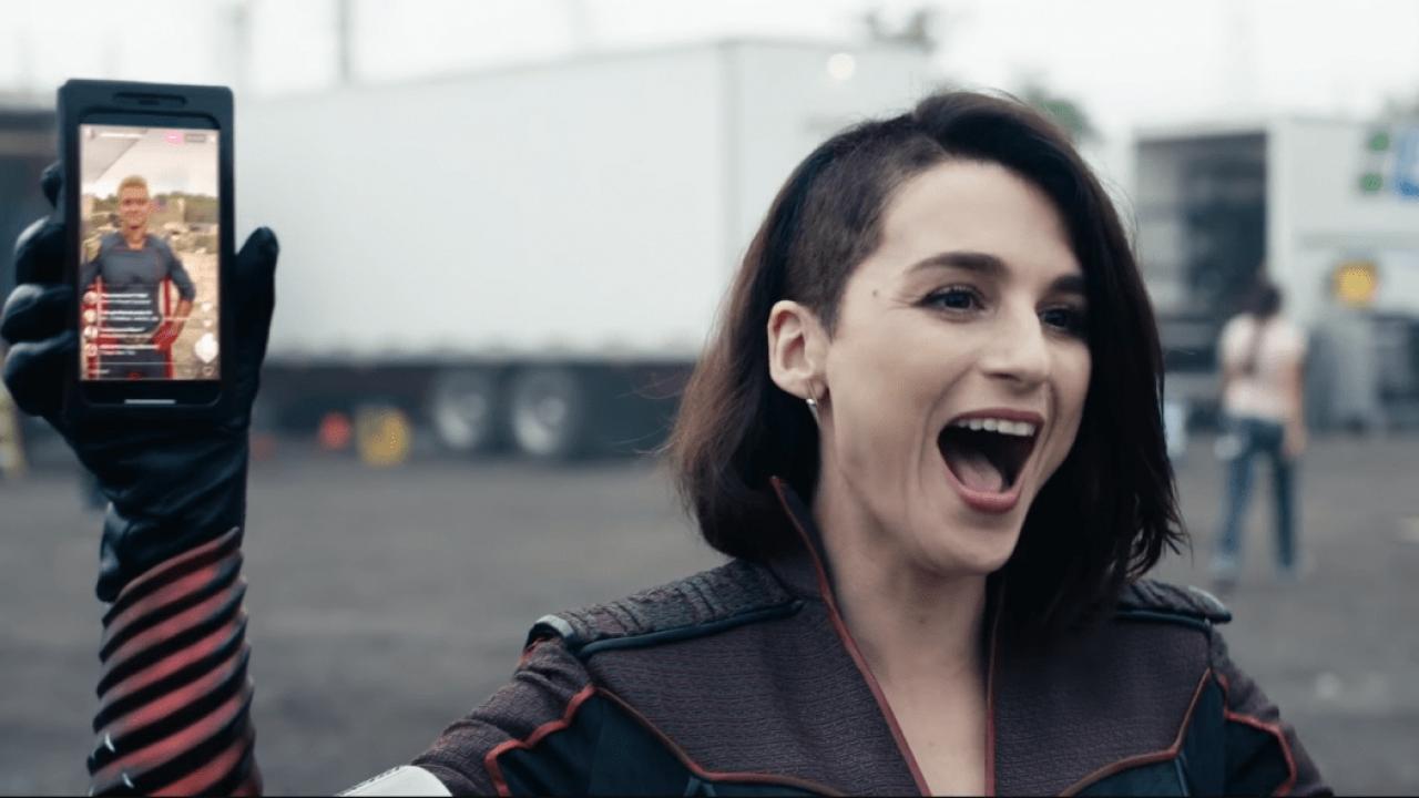 The Boys : qui est Aya Cash, Stormfront dans la saison 2