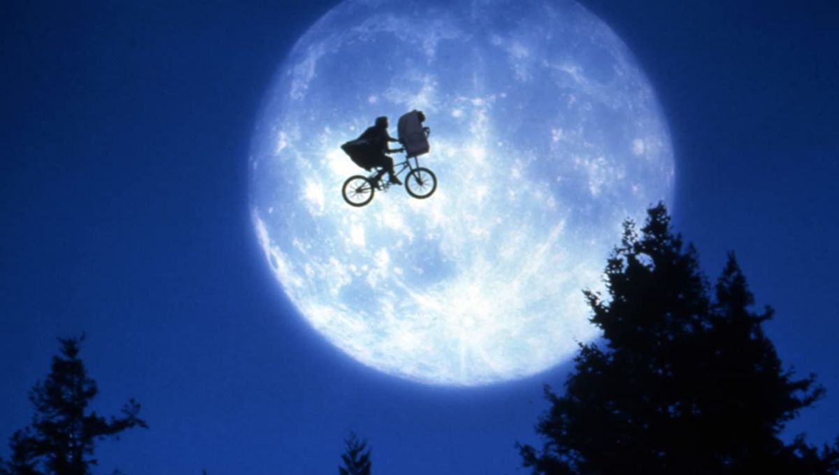 E.T L'Extraterrestre Lune