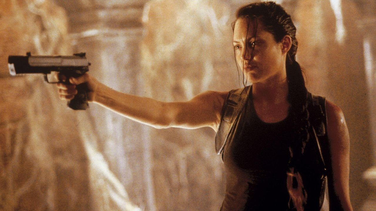 Lara Croft - Tomb Raider : cet étonnant marché qu'Angelina Jolie a proposé aux producteurs pour les convaincre d'avoir le rôle.
