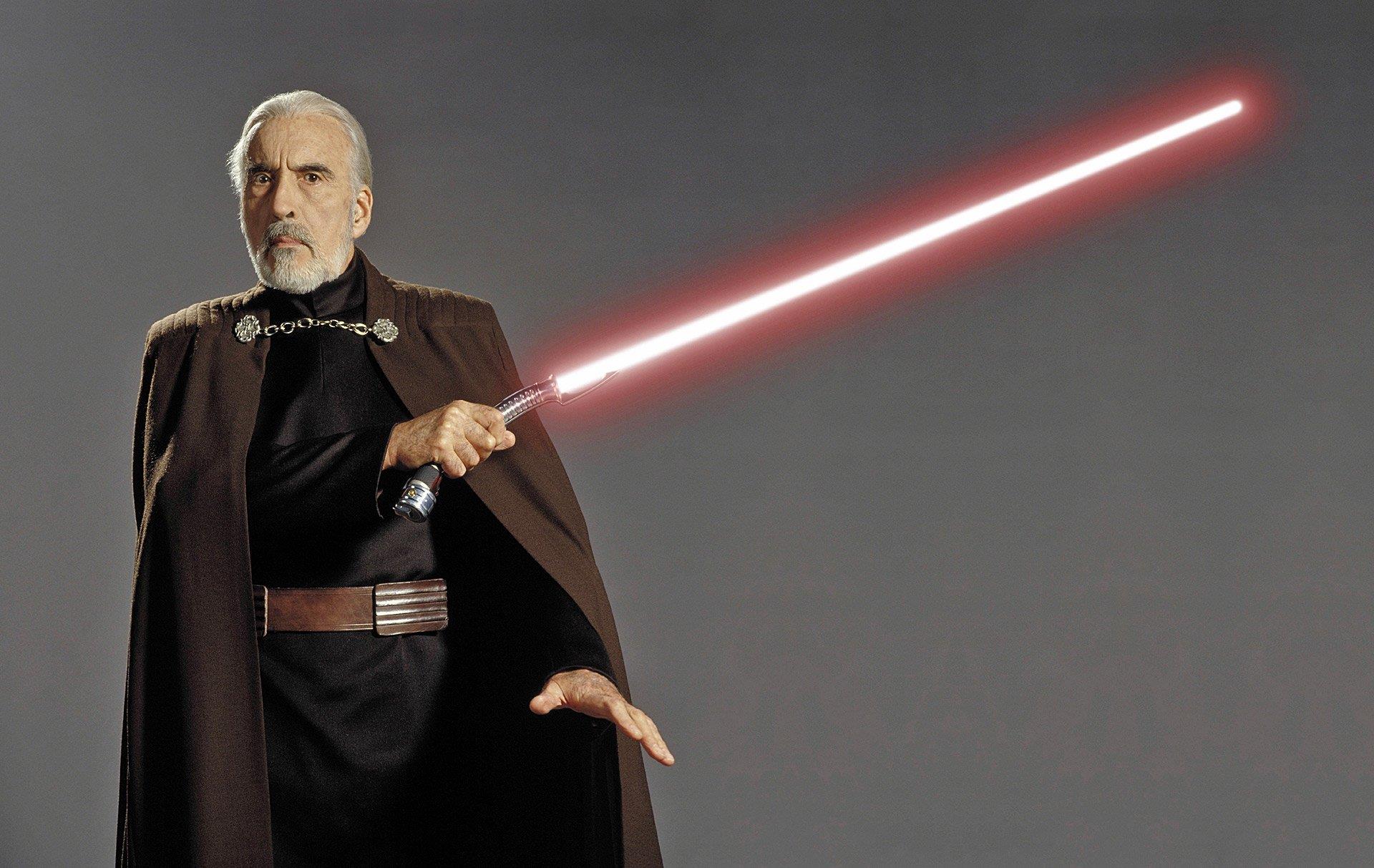 Star Wars : pourquoi Dooku est un "Comte" et non pas un "Dark" comme les autres Sith ? Star Wars : pourquoi Dooku est un "Comte" et non pas un "Dark" comme les autres Sith ?