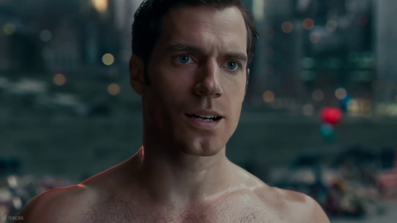 Justice League sur TF1 : retour sur l'affaire de la moustache d'Henry Cavill Justice League sur TF1 : retour sur l'affaire de la moustache d'Henry Cavill
