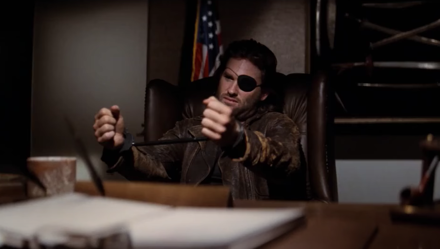 Snake Plissken (Kurt Russell) - New York 1997