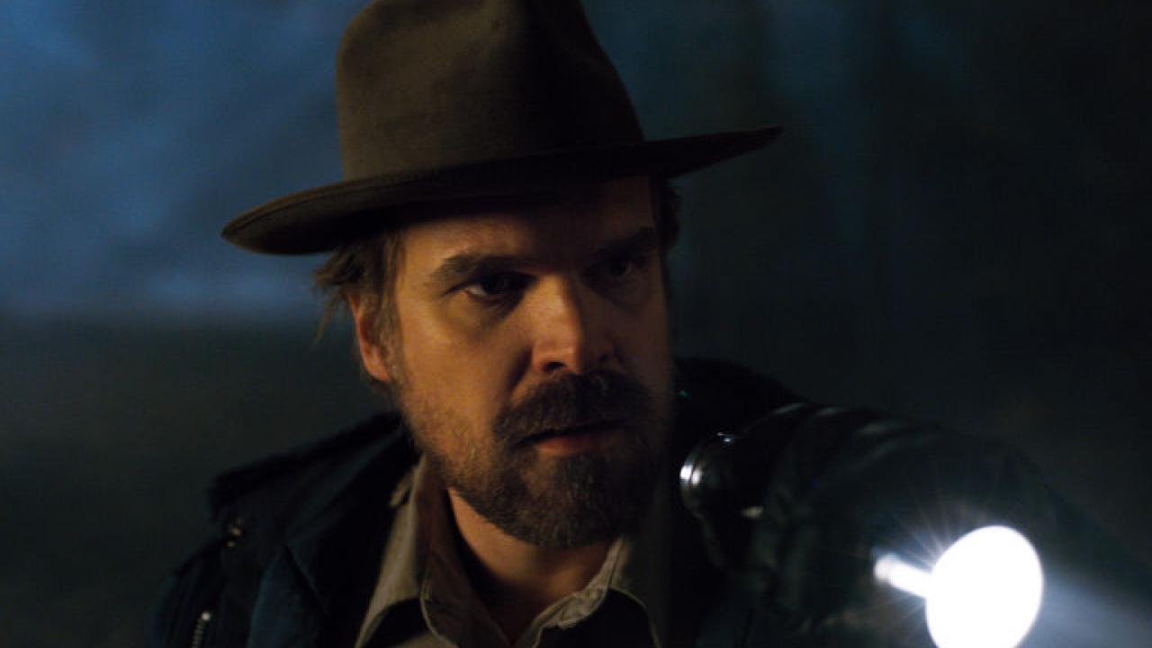 Stranger Things saison 4 : David Harbour tease le retour de son personnage Stranger Things saison 4 : David Harbour tease le retour de son personnage
