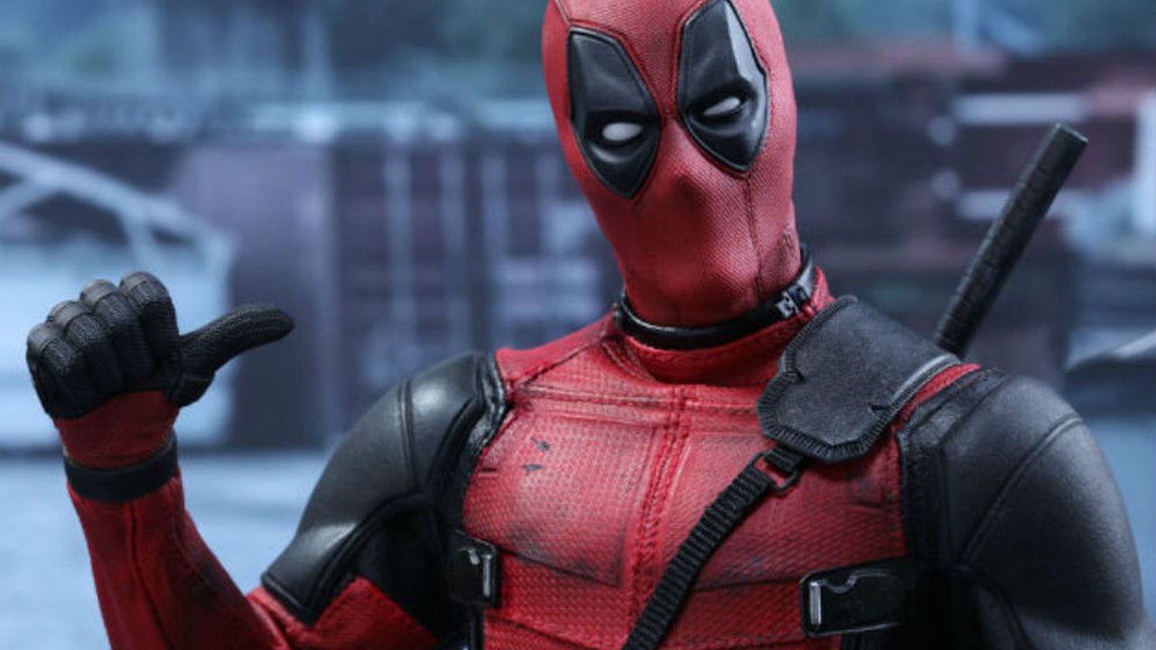 Wade Wilson (Ryan Reynolds) - Deadpool Wade Wilson (Ryan Reynolds) - Deadpool