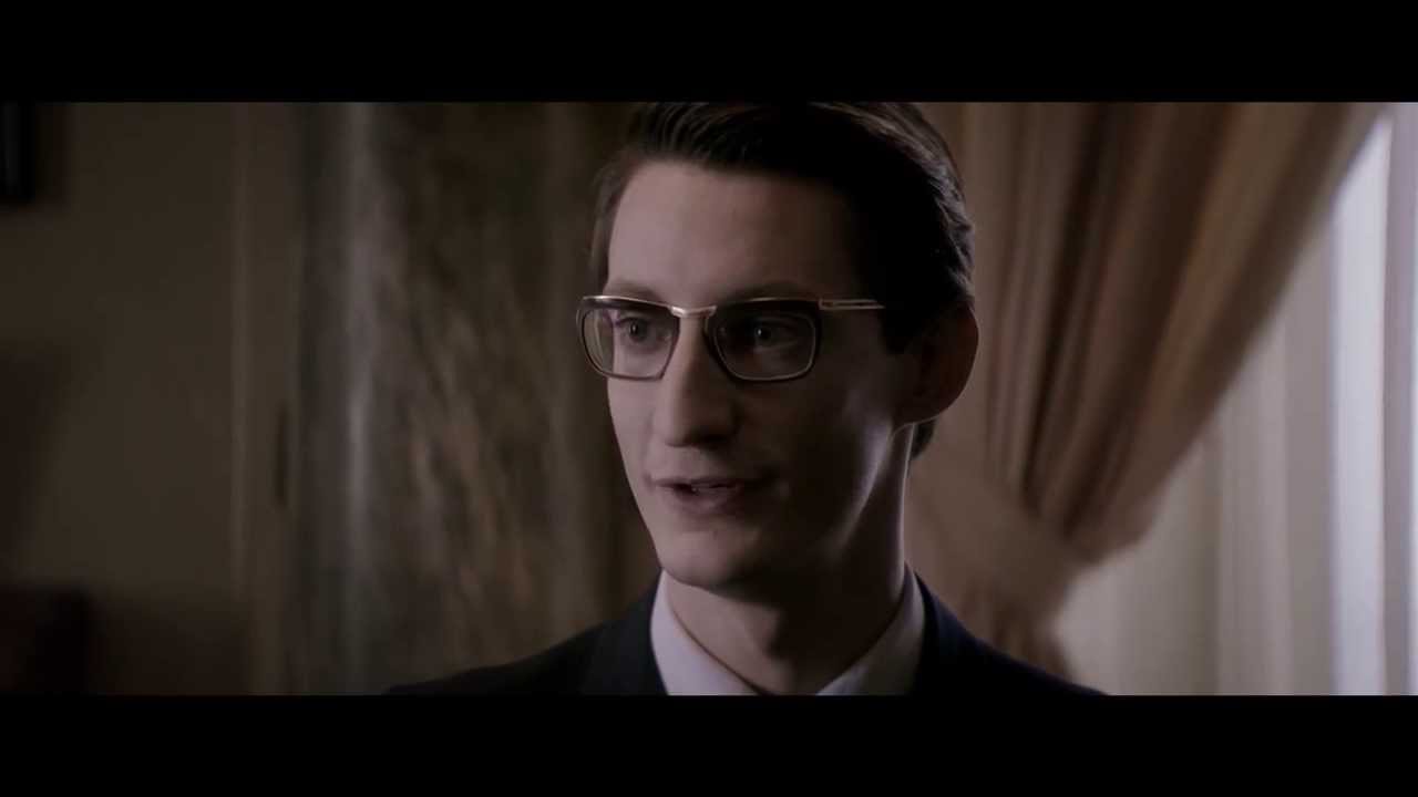 Yves Saint-Laurent (Pierre Niney) - Yves Saint-Laurent Yves Saint-Laurent (Pierre Niney) - Yves Saint-Laurent