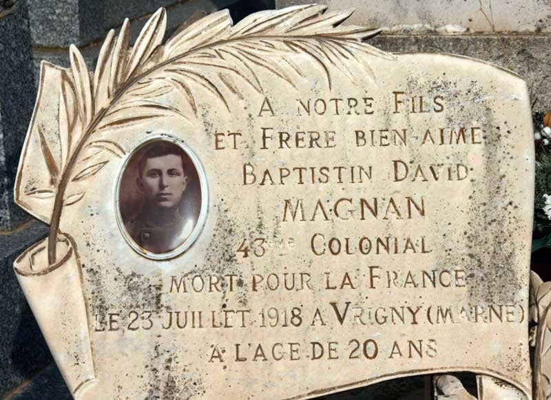 Pierre tombale de David Magnan dit Lili des Bellons