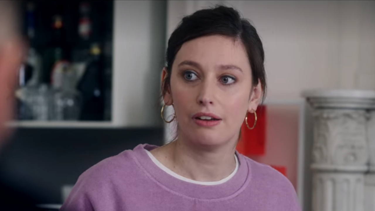 Family Business : qui est Louise Coldefy, l'interprète de Clémentine dans  la série Netflix ? - CinéSéries