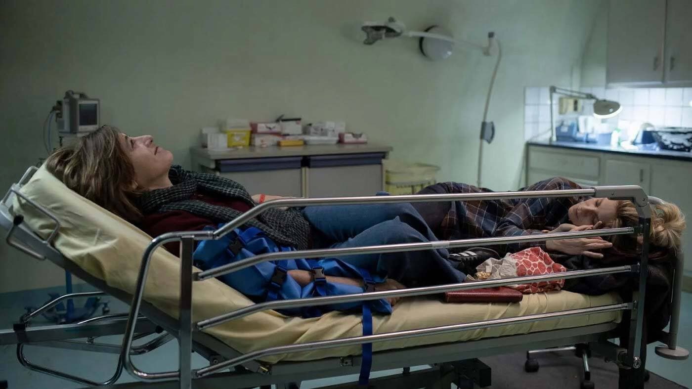 Valéria Bruni-Tedeschi, Marina Foïs - La Fracture