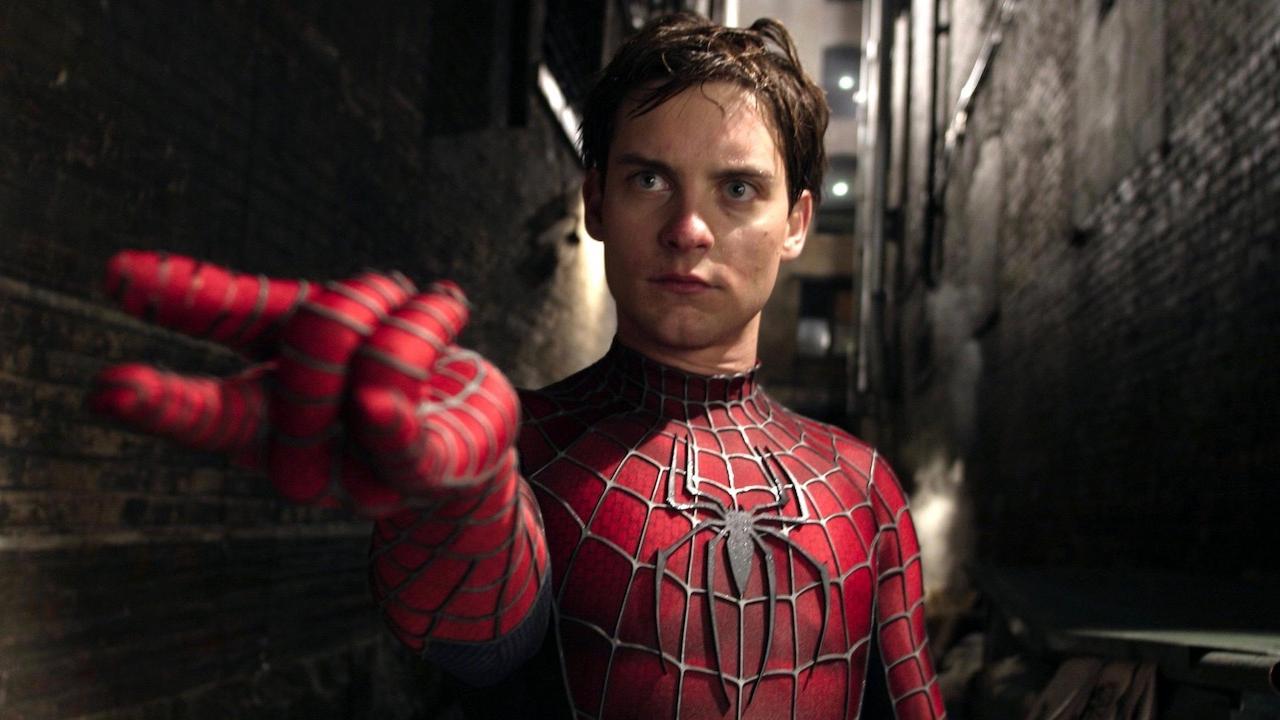 Peter Parker (Tobey Maguire) - Spider-Man 2
