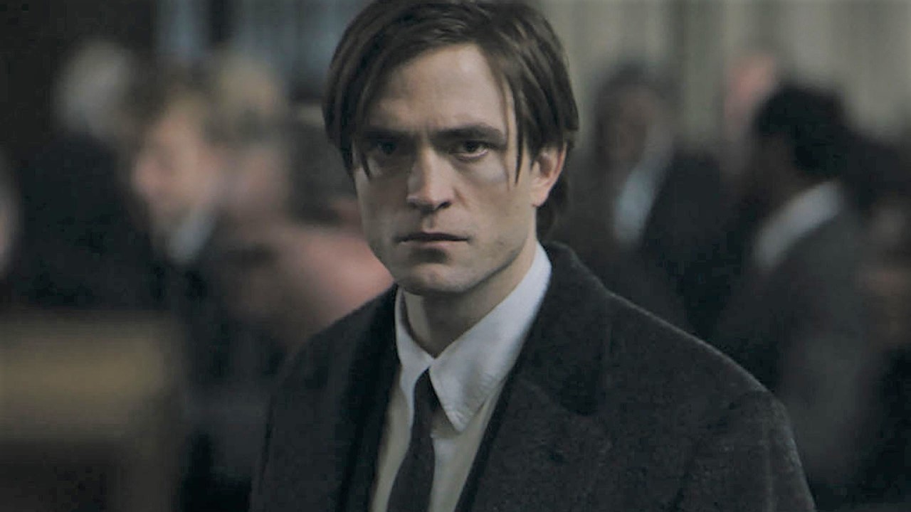 Bruce Wayne (Robert Pattinson) - The Batman