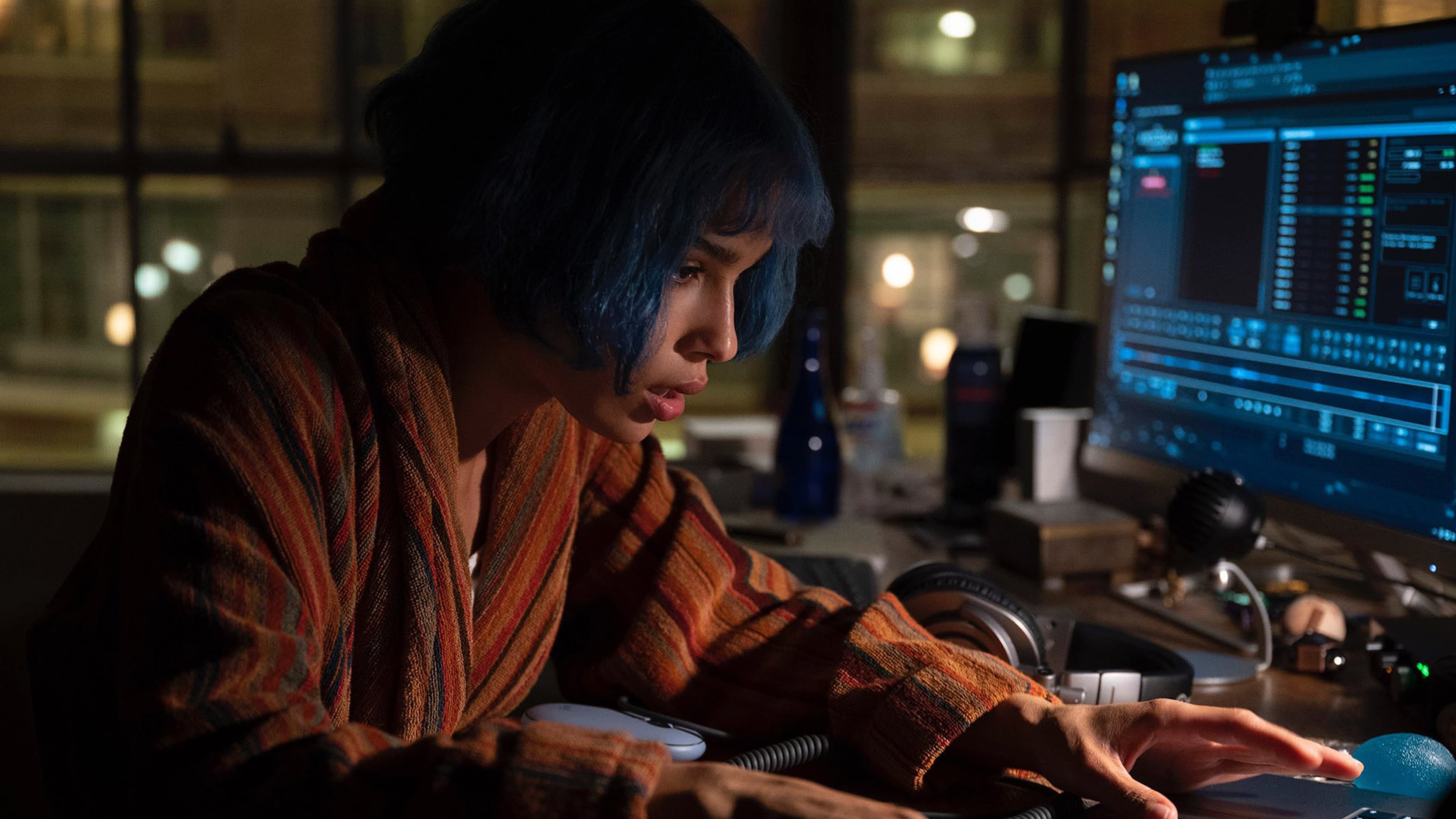 Angela (Zoë Kravitz) - KIMI