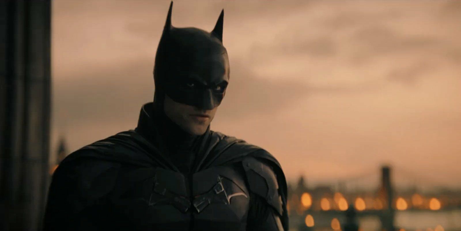 Bruce Wayne (Robert Pattinson) - The Batman Bruce Wayne (Robert Pattinson) - The Batman