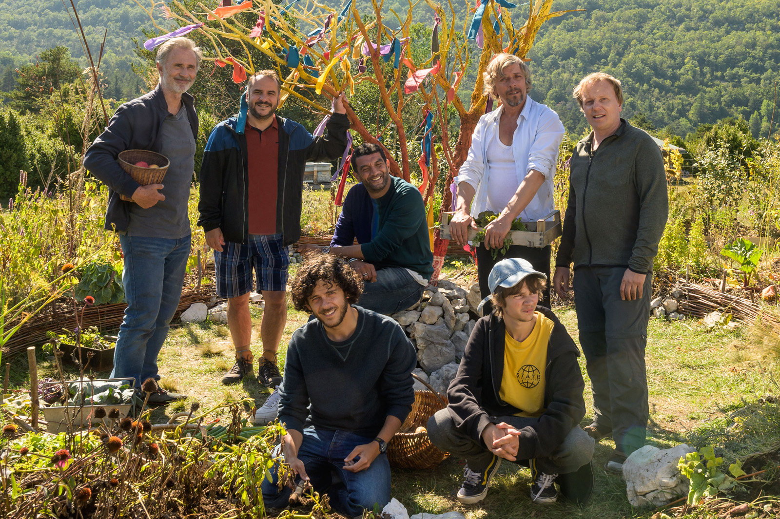 Hommes au bord de la crise de nerfs