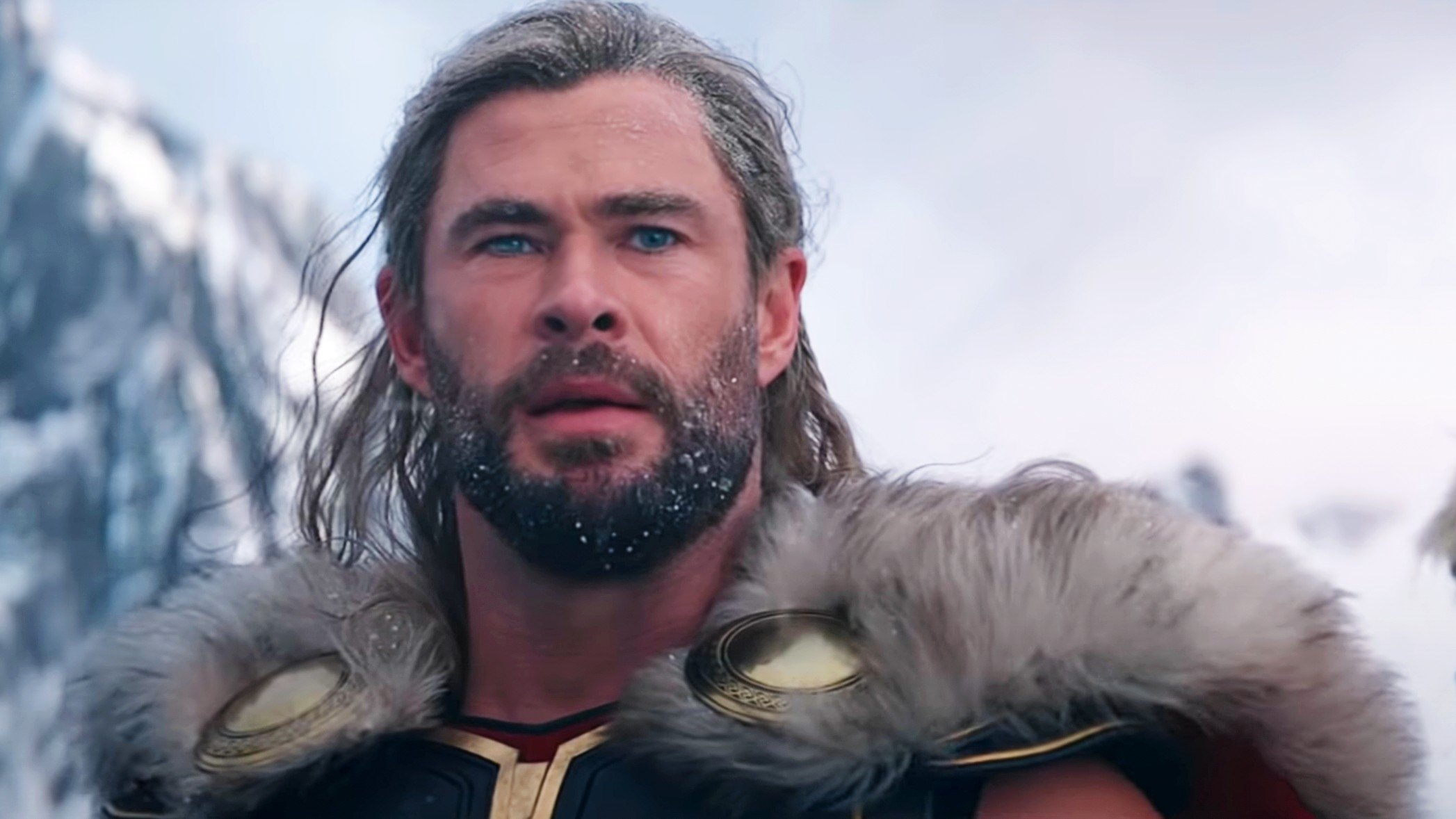 Thor (Chris Hemsworth) - Thor : Love and Thunder