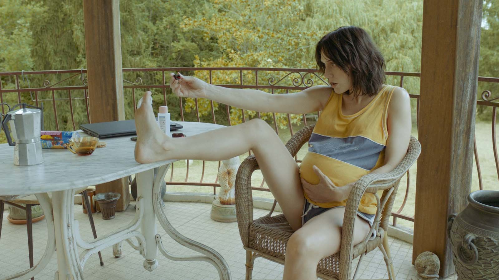 Diane a les épaules