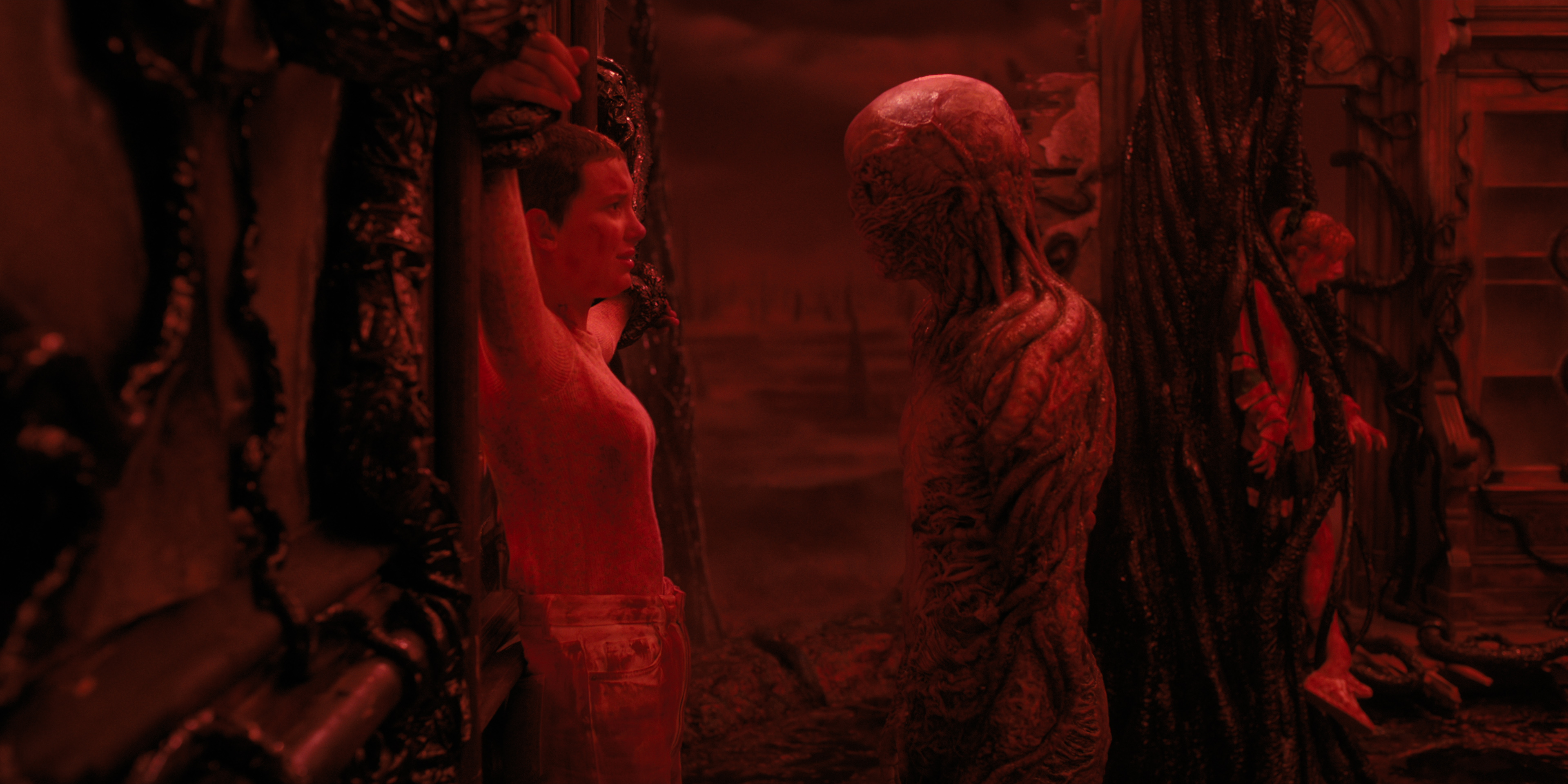STRANGER THINGS. (L to R) Millie Bobby Brown as Eleven and Jamie Campbell Bower as Vecna in STRANGER THINGS. Cr. Courtesy of Netflix