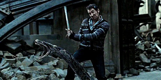 Neville vs Nagini - Harry Potter et les reliques de la mort partie 2