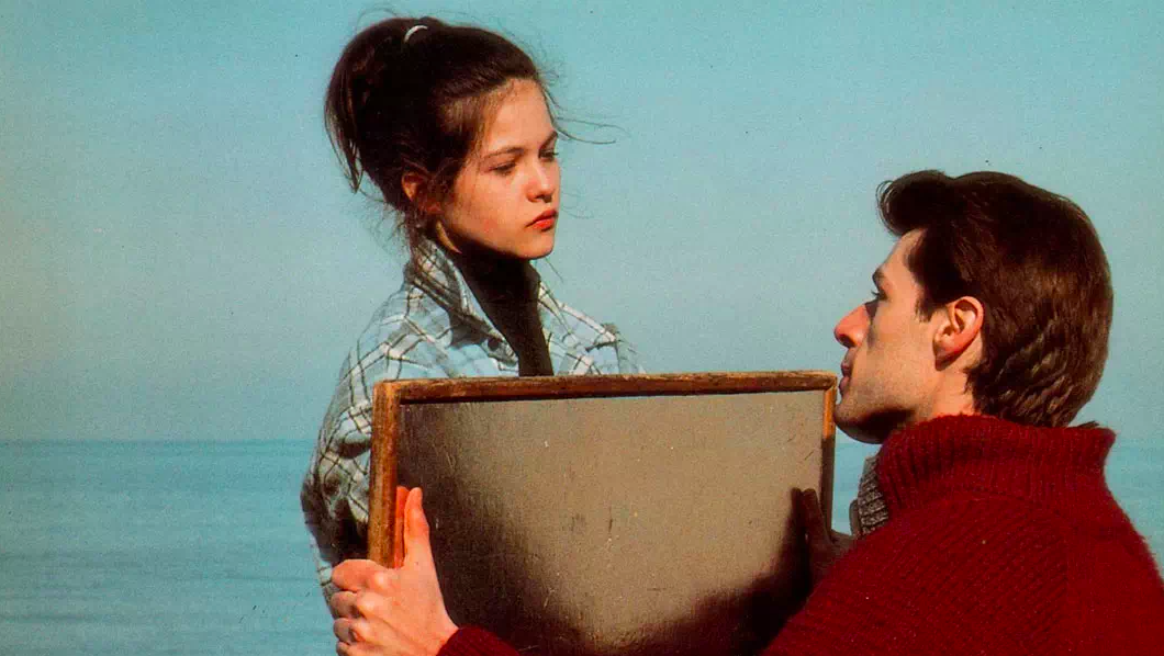 Charlotte Valandrey et Lambert Wilson dans le film Rouge Baiser