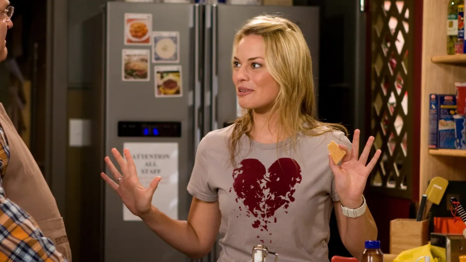 Margot Robbie - Neighbours